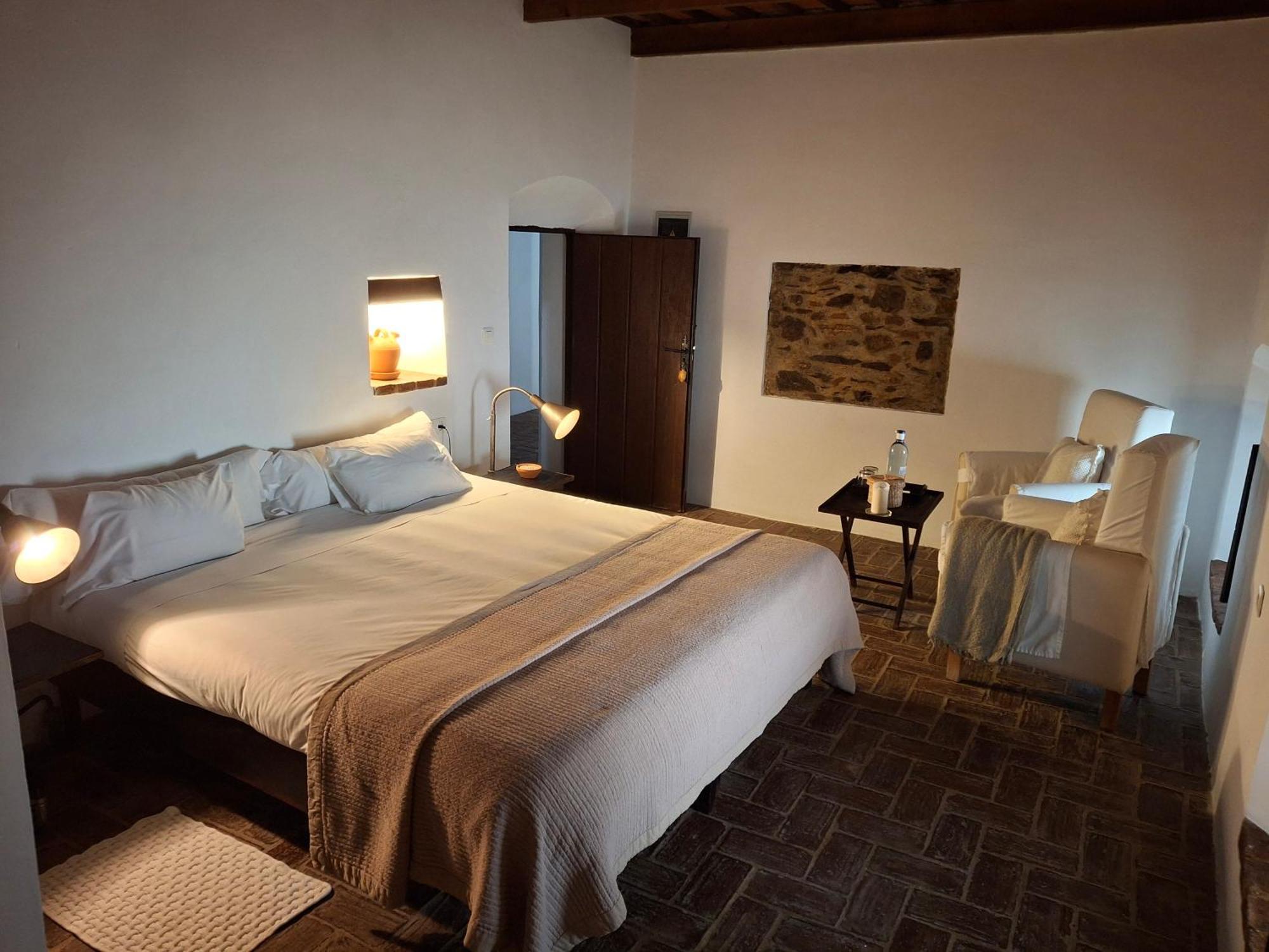 Hospederia Convento De La Parra, 06176 (Adults Only) Hotel Екстериор снимка