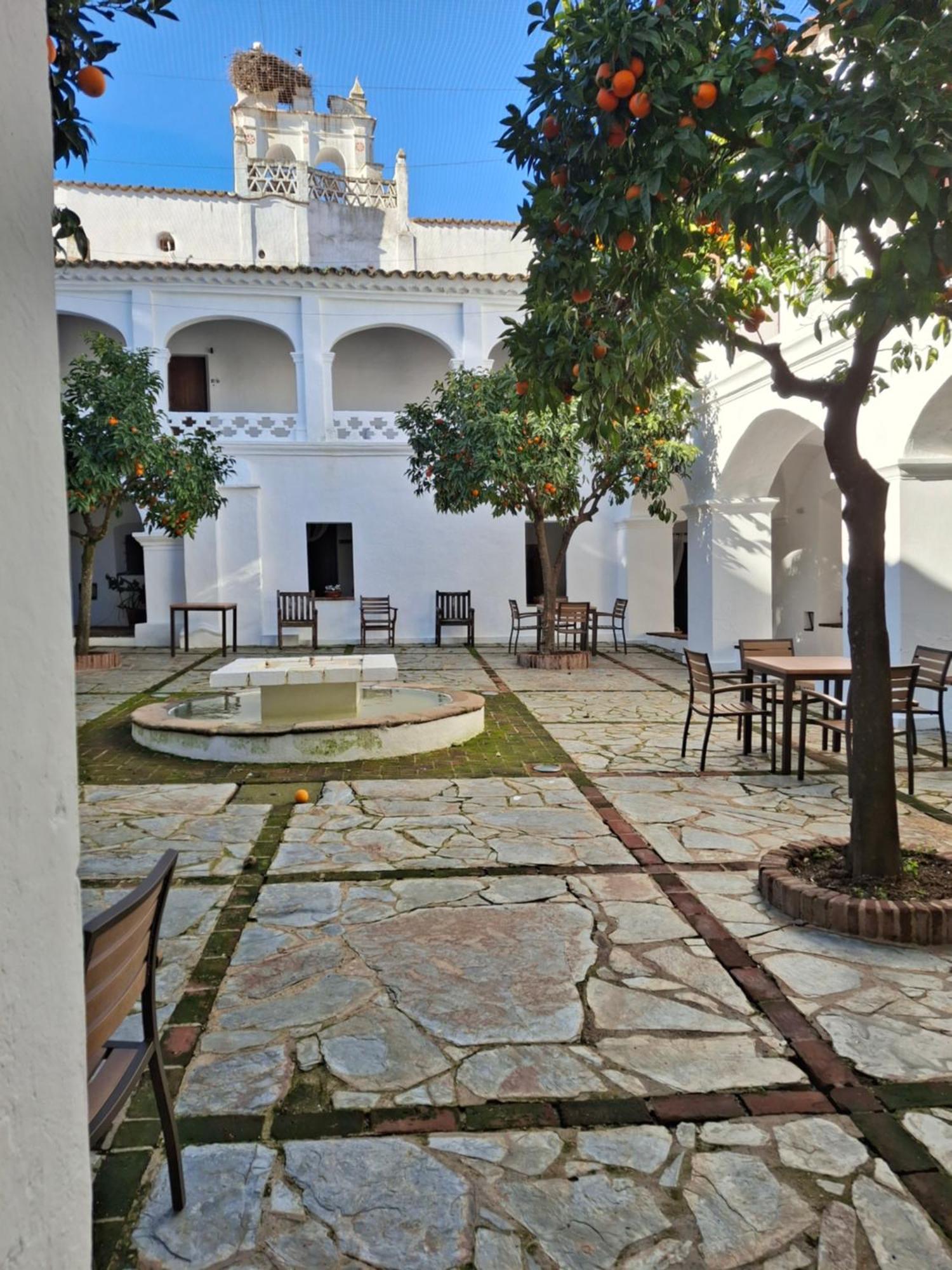 Hospederia Convento De La Parra, 06176 (Adults Only) Hotel Екстериор снимка