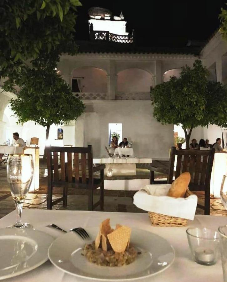 Hospederia Convento De La Parra, 06176 (Adults Only) Hotel Екстериор снимка